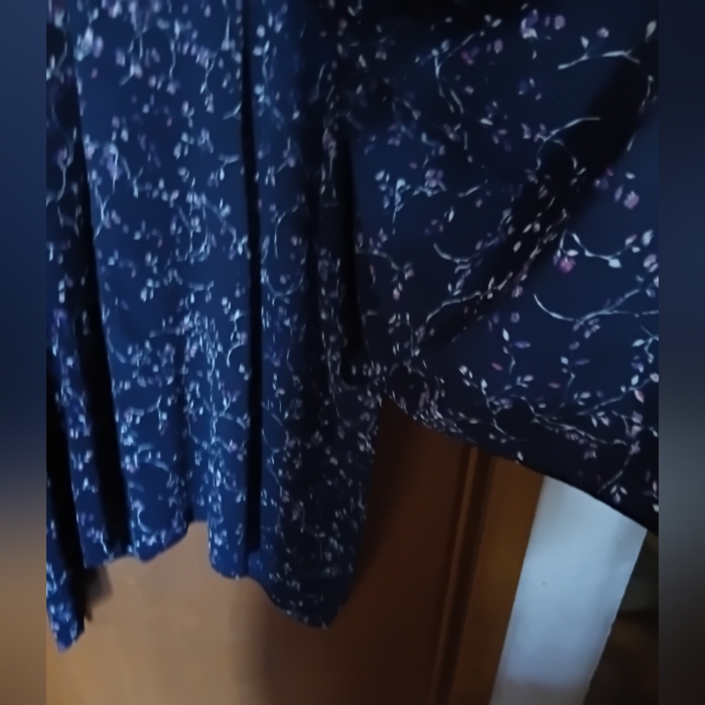 J. Jill Blue Floral Cardigan - Picture 2 of 4